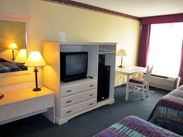 Motel 6-Richmond, In الغرفة الصورة