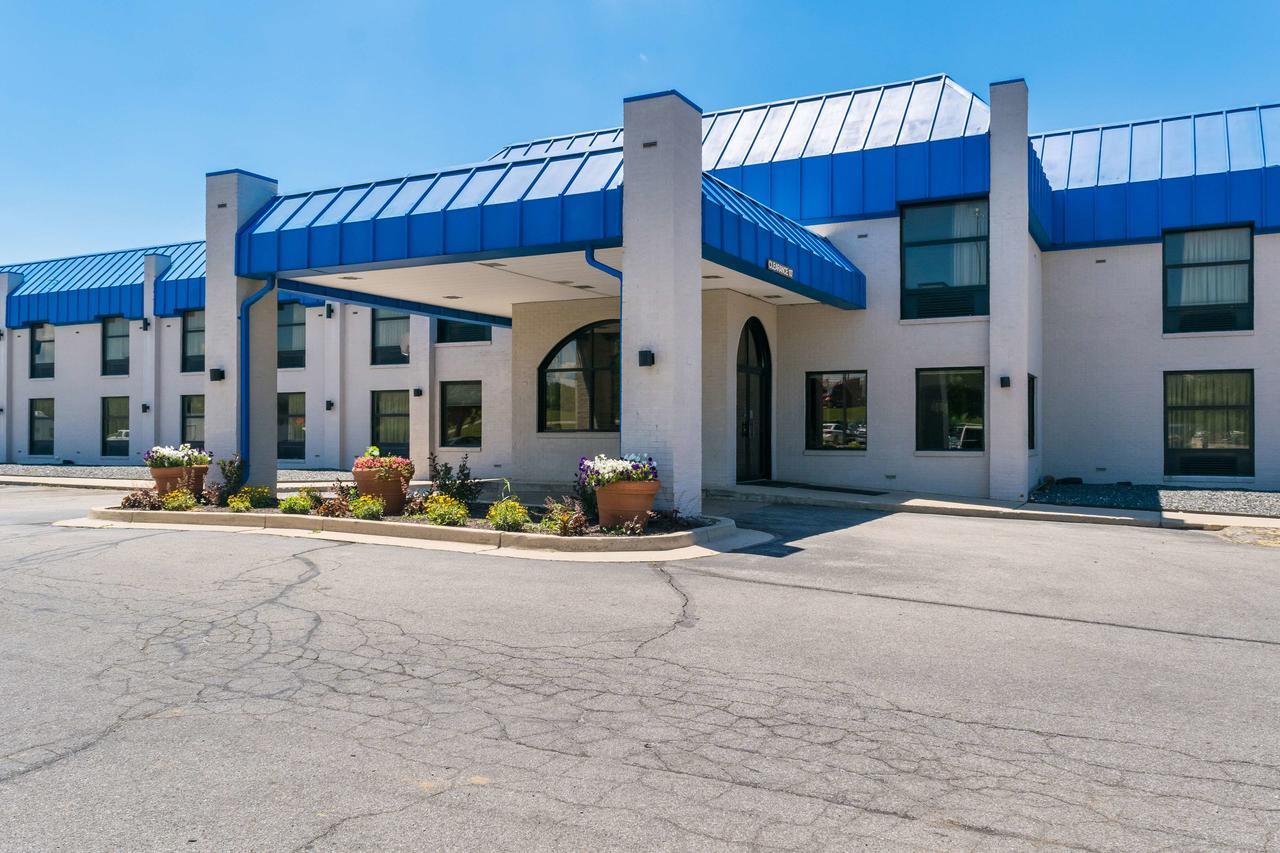 Motel 6-Richmond, In المظهر الخارجي الصورة