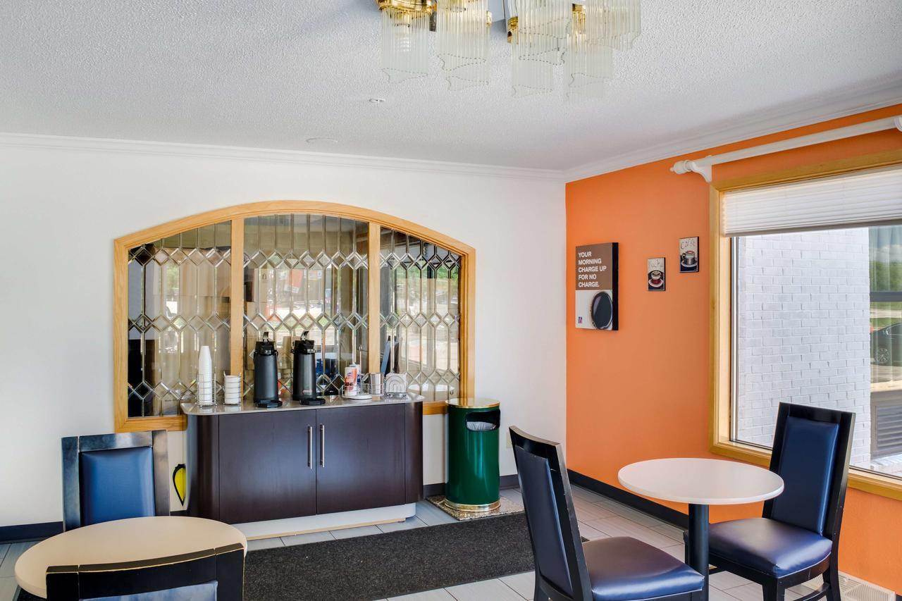 Motel 6-Richmond, In المظهر الخارجي الصورة
